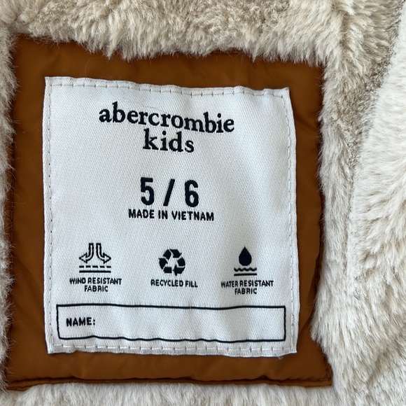 Boys Puffer Jacket - Picture 4 of 6